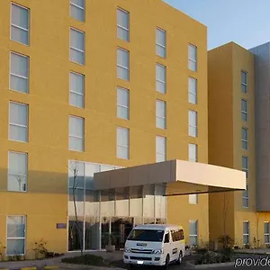 Hotel Express By Marriott Finsa